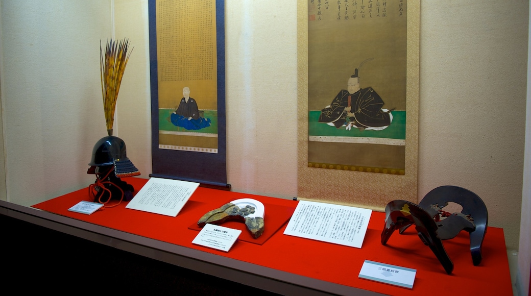 Kokura Castle featuring interior views and a castle