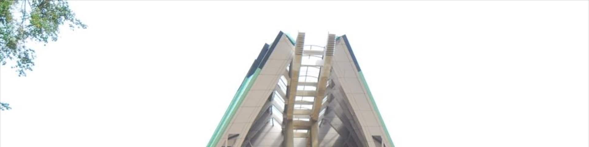 イスマイル マルズキ公園 表示 都市, スカイライン と 現代建築