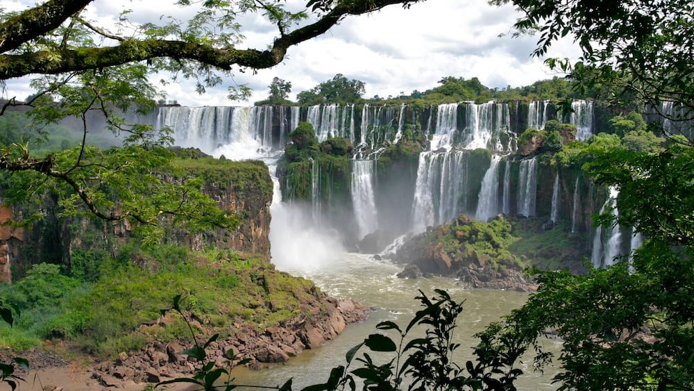 Iguazu Falls which includes landscape views and a cascade