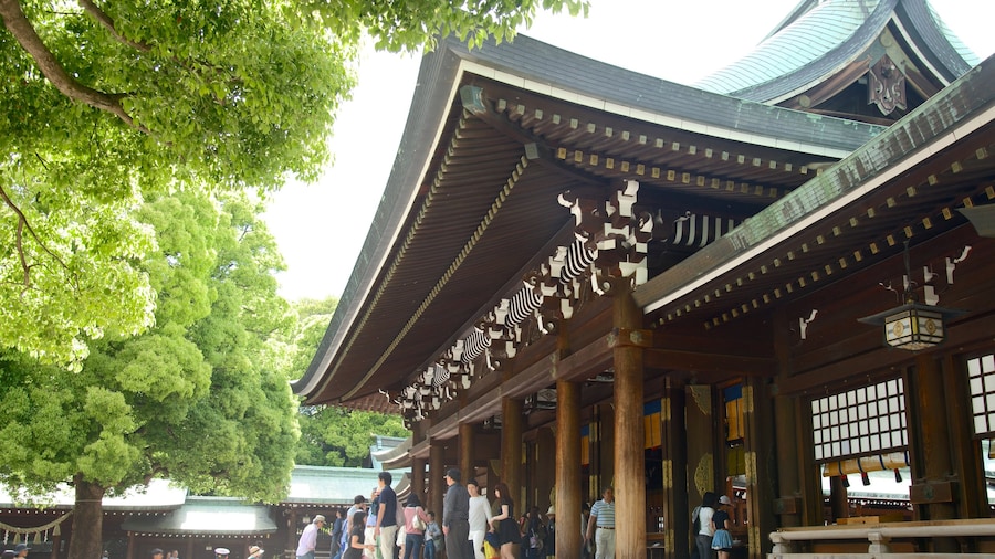 Meiji Jingu Shrine surrounded by lush greenery in Tokyo, Japan.