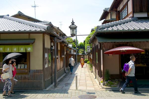 Ishibe Alley welches beinhaltet Stadt, historische Architektur und Haus