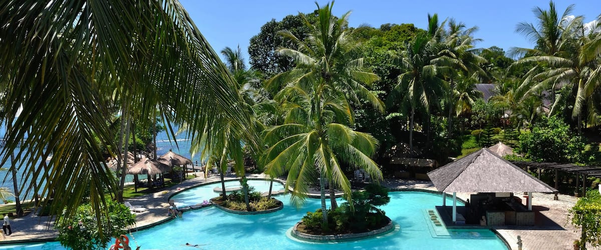 Île de Batam mettant en vedette panoramas, hôtel ou complexe de luxe et baignade