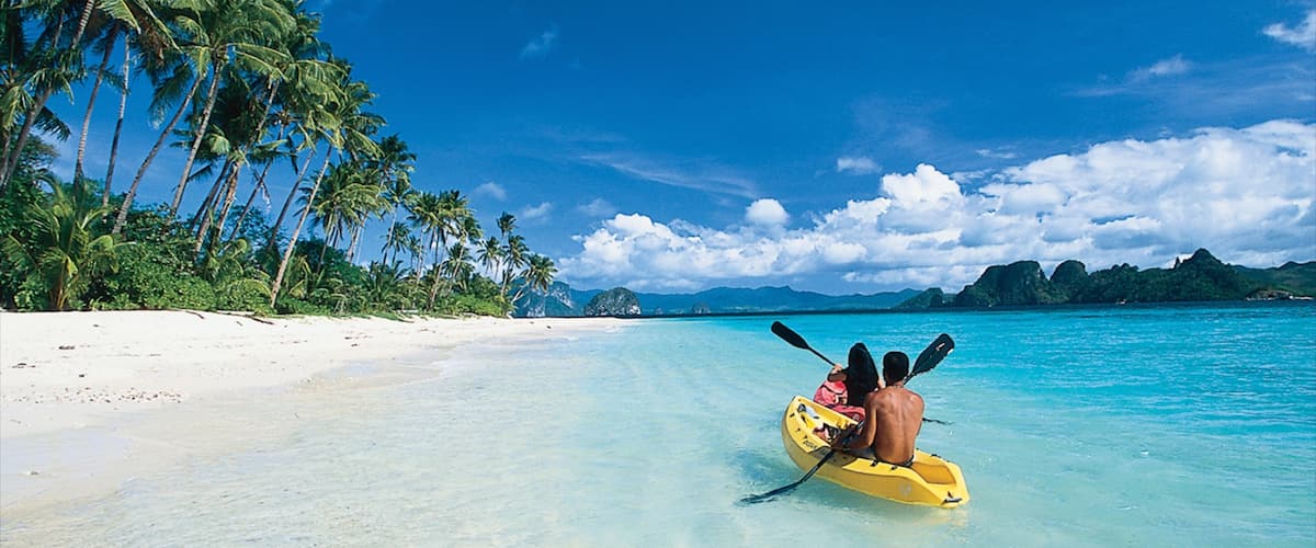 Palawan que incluye vistas de paisajes, kayak o canoa y escenas tropicales