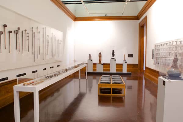Johannesburg Art Gallery mettant en vedette art et vues intérieures