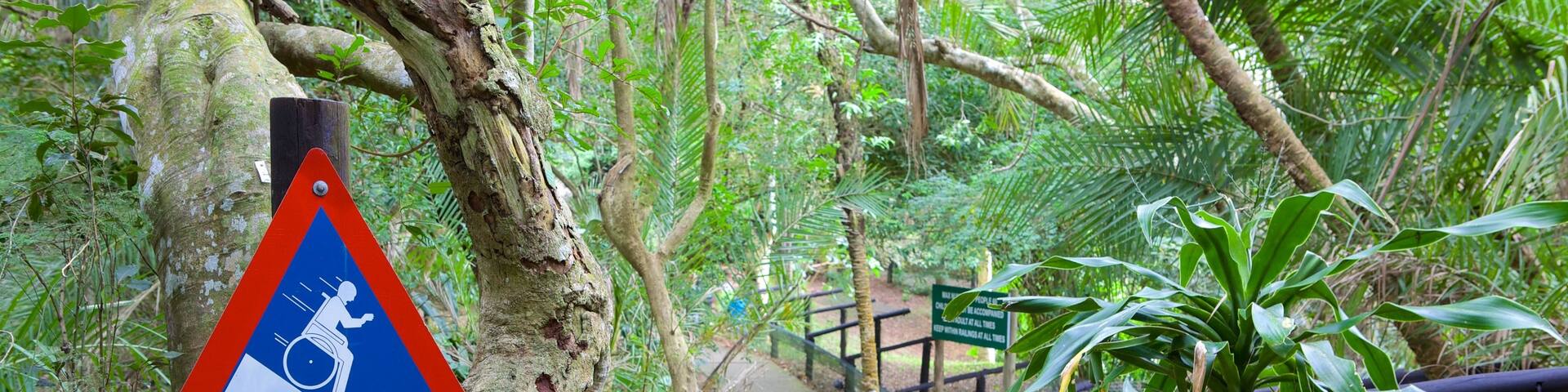 Kwazulu-Natal which includes a park and signage