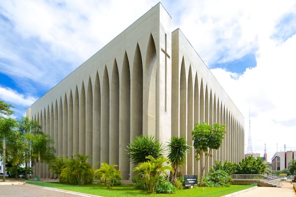 Santuario Dom Bosco mettant en vedette architecture moderne, scĂšnes de rue et ville