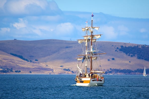 Southeast Tasmania which includes sailing, general coastal views and a bay or harbour