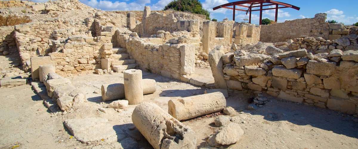 Kourion Ruins showing a ruin and heritage architecture