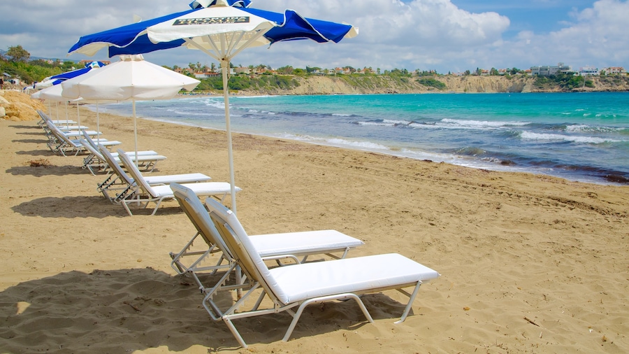 Playa de Bahía de Coral que incluye una playa de arena