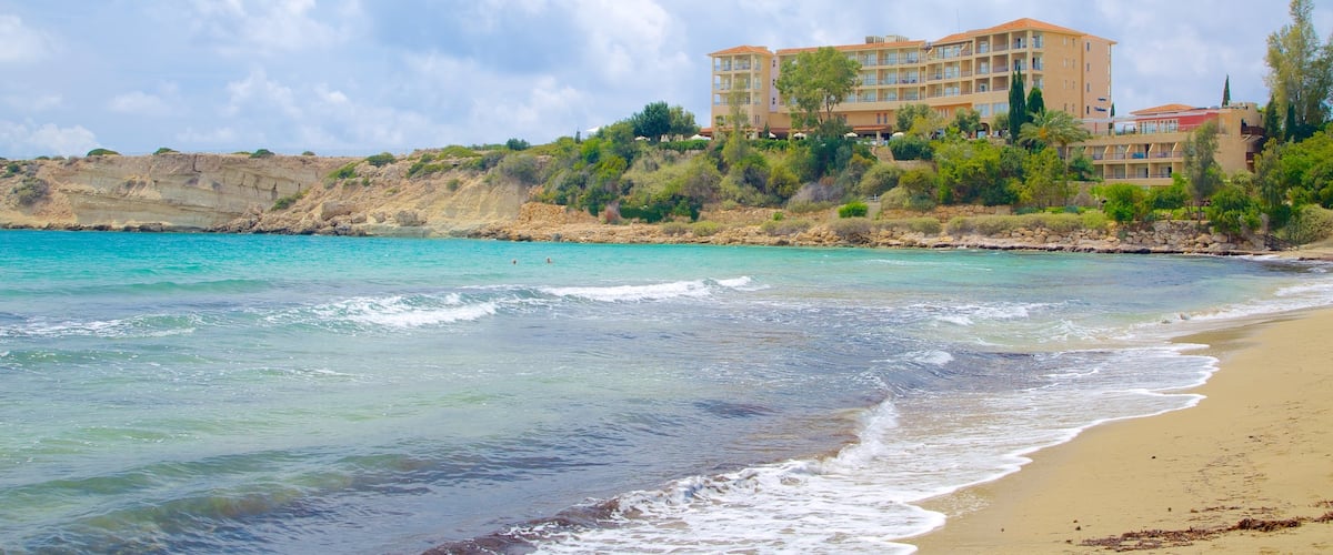 Plage de la baie de corail mettant en vedette vues littorales