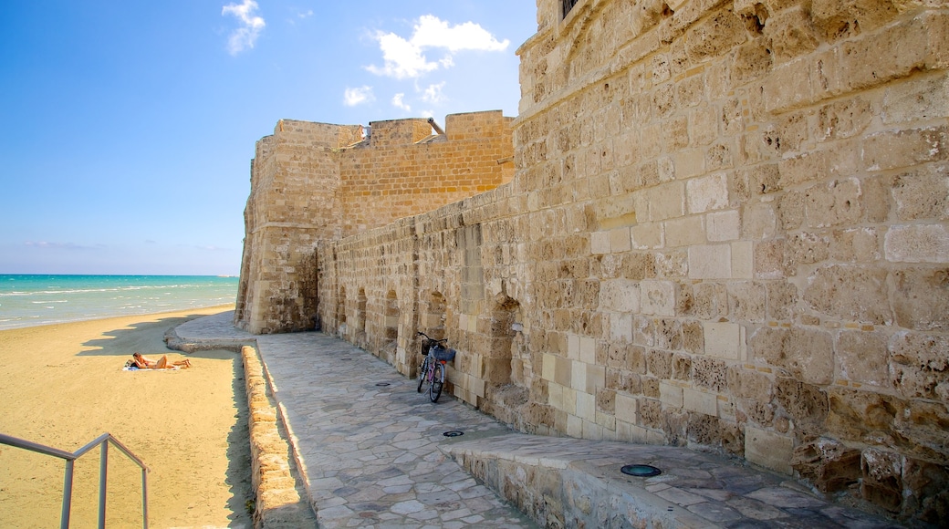 Larnaca Fort featuring heritage architecture