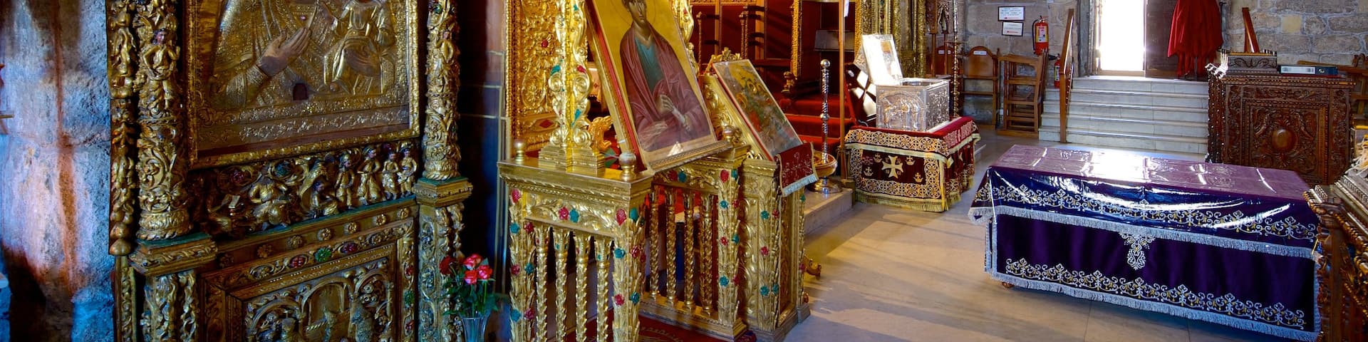 Church of Saint Lazarus which includes interior views, heritage architecture and religious aspects