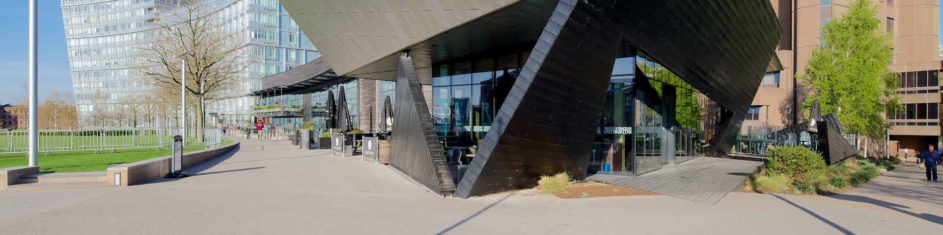Liverpool ONE which includes modern architecture and a square or plaza