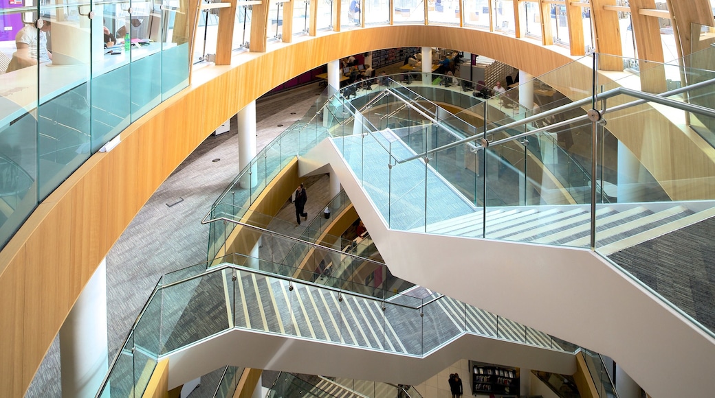 Liverpool Central Library mostrando vistas interiores