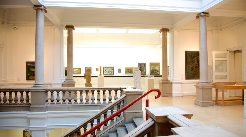 Leeds City Art Gallery showing art and interior views