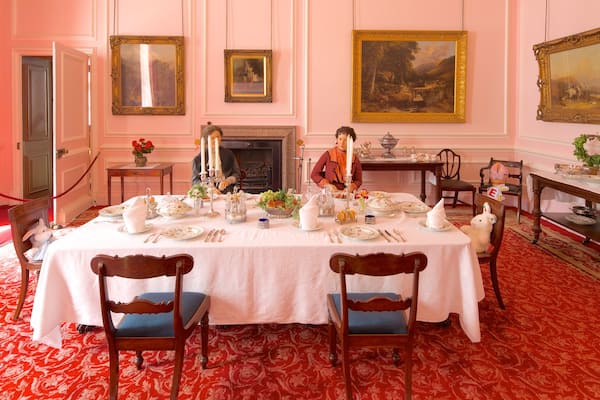 Croxteth Hall and Country Park mettant en vedette patrimoine historique et vues intérieures