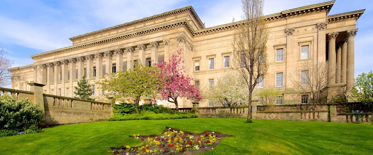 St. George\'s Hall which includes an administrative building, heritage architecture and a garden
