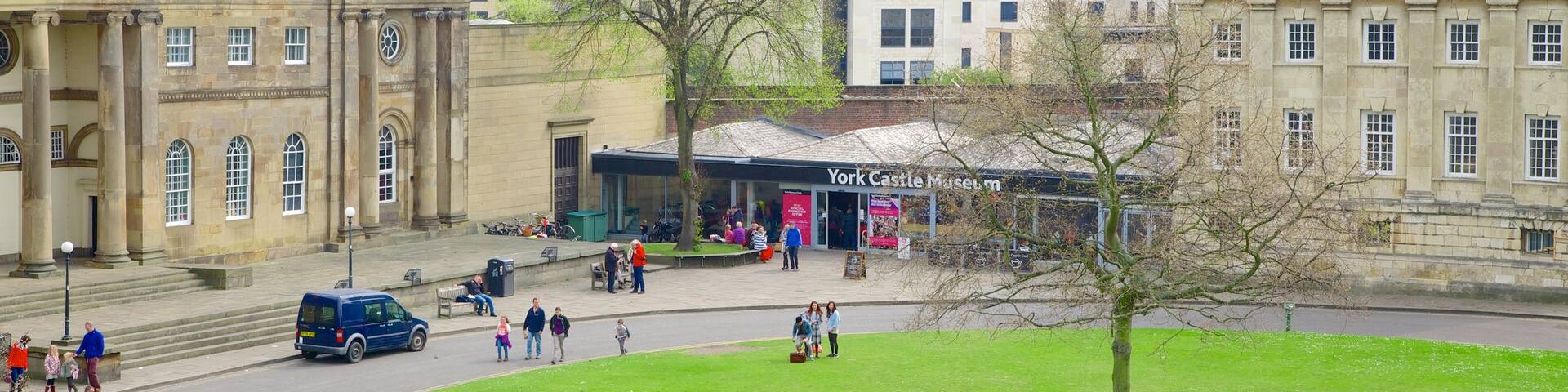 York Castle Museum showing heritage architecture and a park