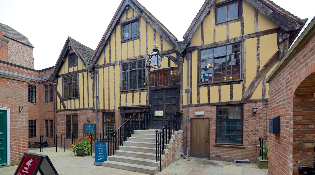 Merchant Adventurers\' Hall welches beinhaltet historische Architektur