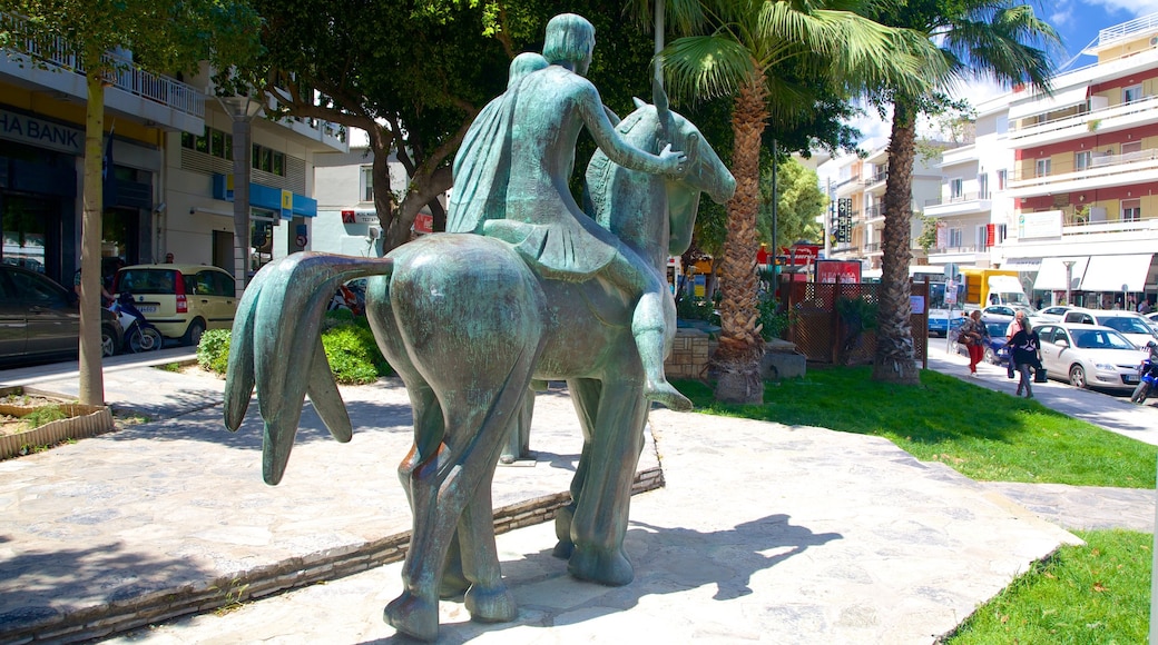 Bembo Fountain featuring a statue or sculpture