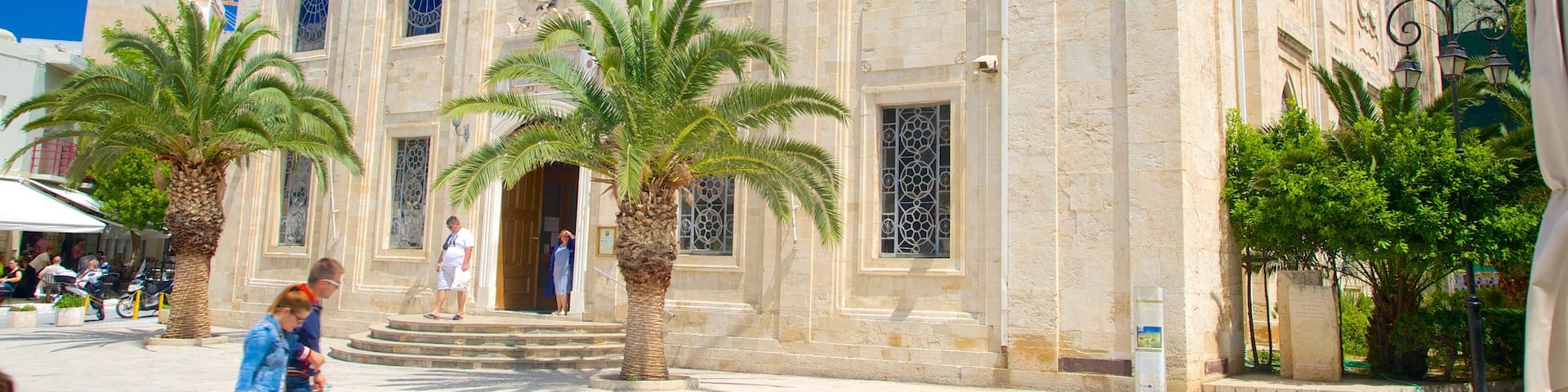 St. Titus Church which includes religious elements, street scenes and a square or plaza