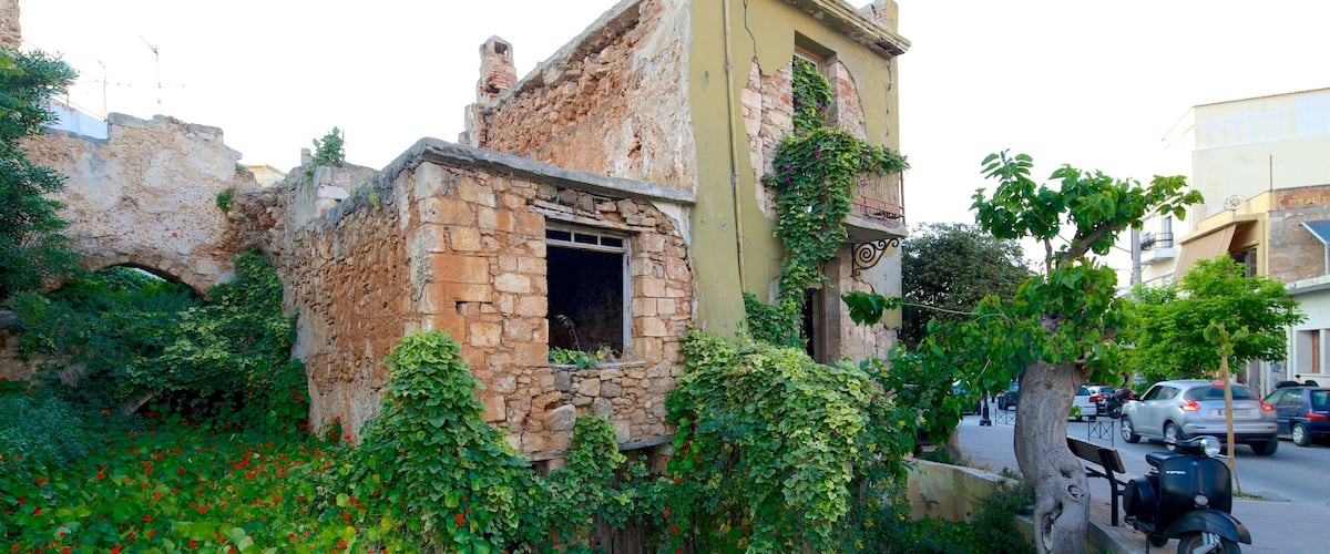 Chania which includes heritage architecture