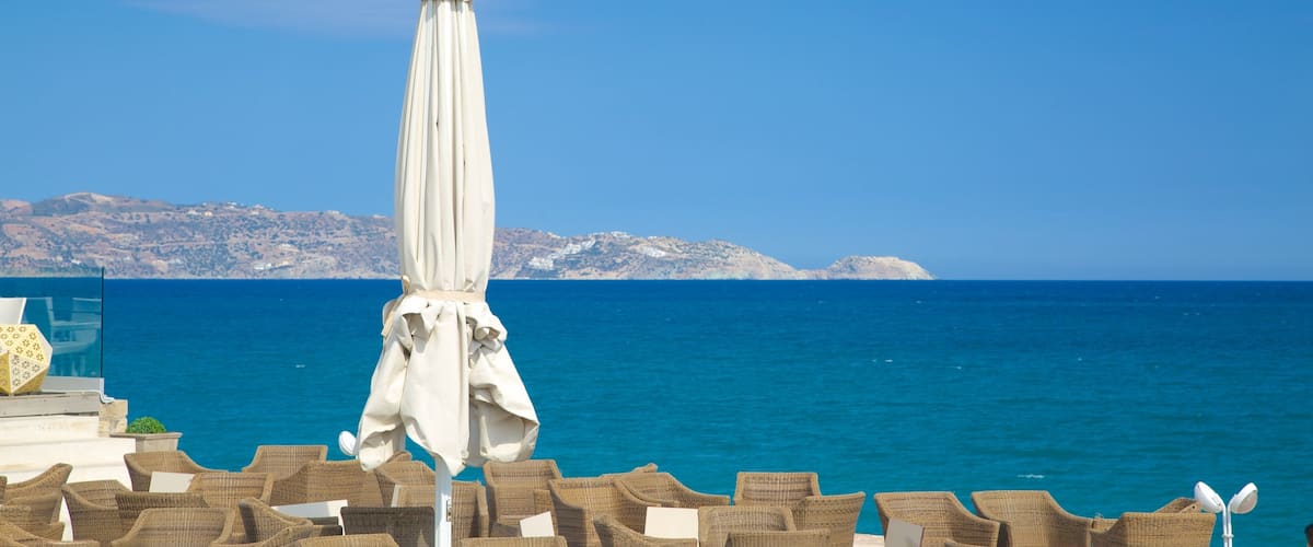 Heraklion que incluye vistas generales de la costa