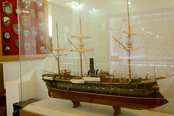 Musée nautique de La Canée, Crète, Grèce montrant vues intérieures