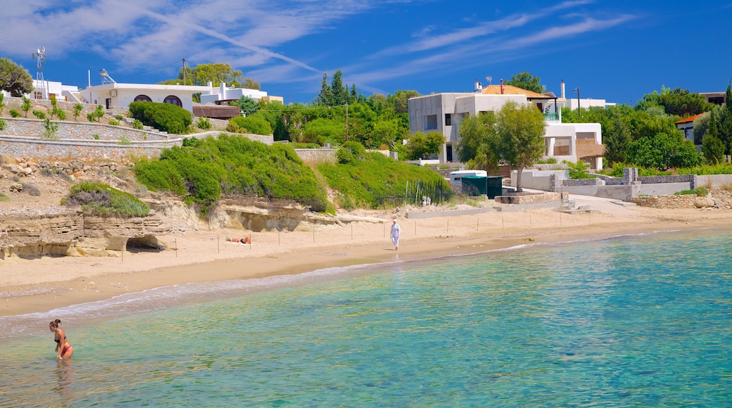 Strand von Pefkos welches beinhaltet Strand und allgemeine Küstenansicht