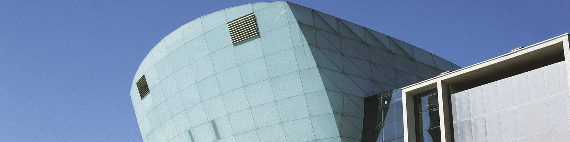 Sankt Polten which includes modern architecture