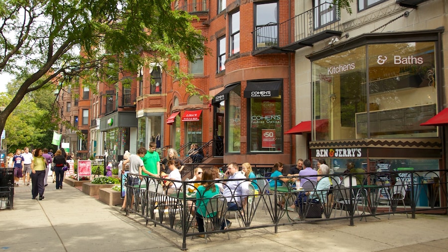Massachusetts ofreciendo comidas al aire libre, escenas cotidianas y una casa