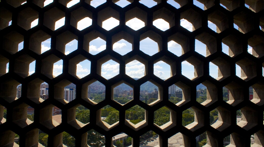 Universidade Central da Venezuela caracterizando arquitetura moderna