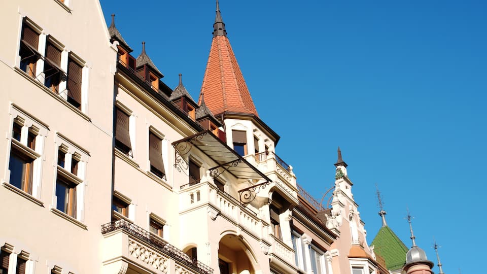 Bolzano featuring chateau or palace and heritage architecture
