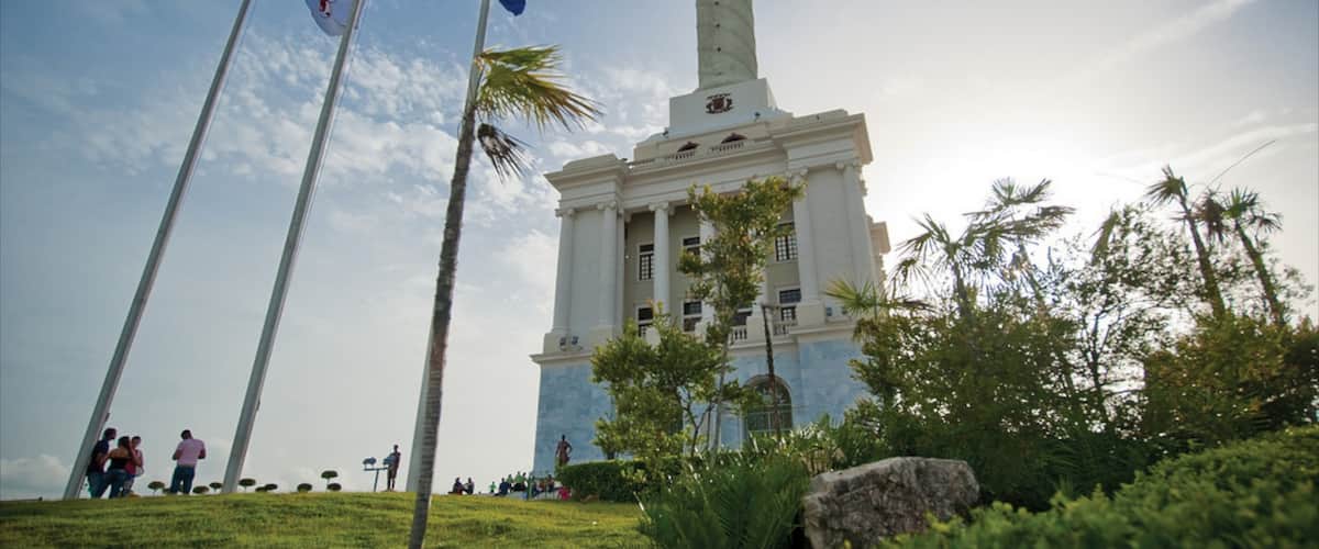 Santiago que incluye patrimonio de arquitectura
