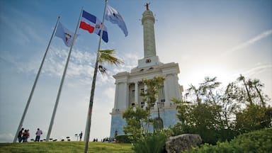 Santiago showing heritage architecture