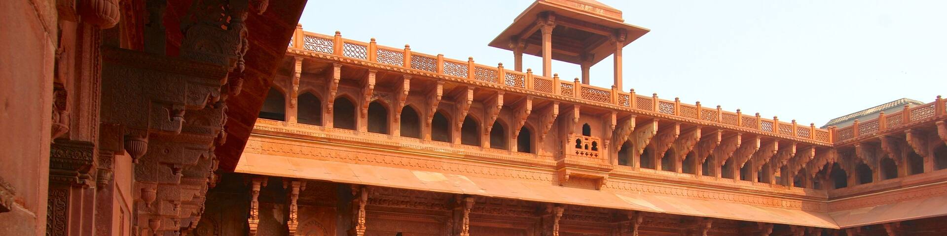 Agra Fort featuring heritage architecture