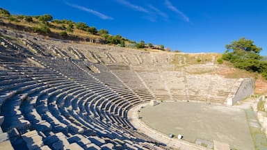 Bodrum Amphitheater mit einem Ruine