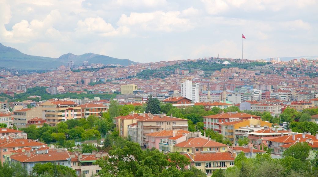 Anıtkabir welches beinhaltet Haus und Stadt