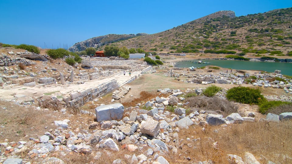 Turkey showing building ruins