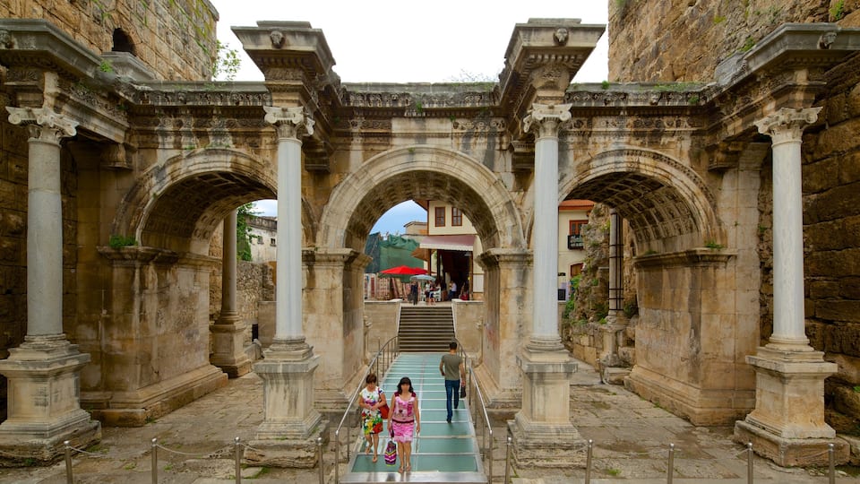 Hadrians Gate showing heritage architecture