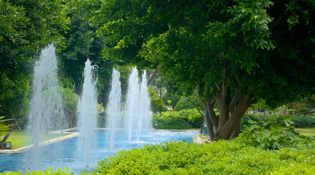 Karaalioglu Park featuring a garden and a fountain