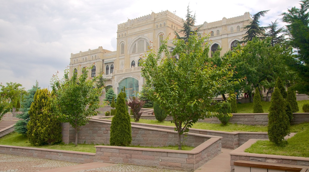 Staatliches Kunst- und Skulpturenmuseum Ankara mit einem historische Architektur