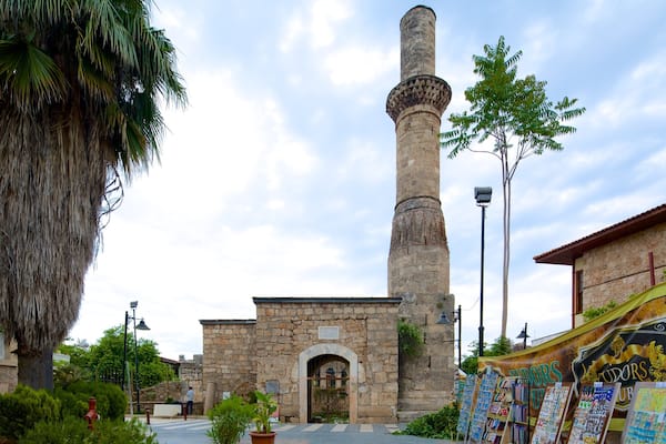 Abgebrochenes Minarett