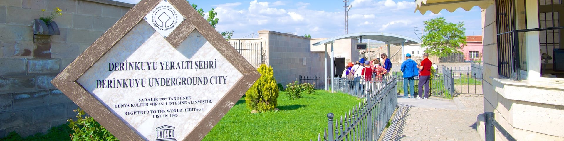 Derinkuyu Underground City featuring signage