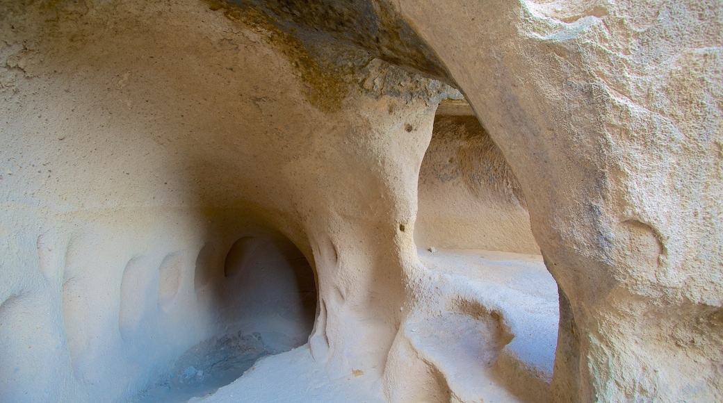 Cappadocia som visar grottor