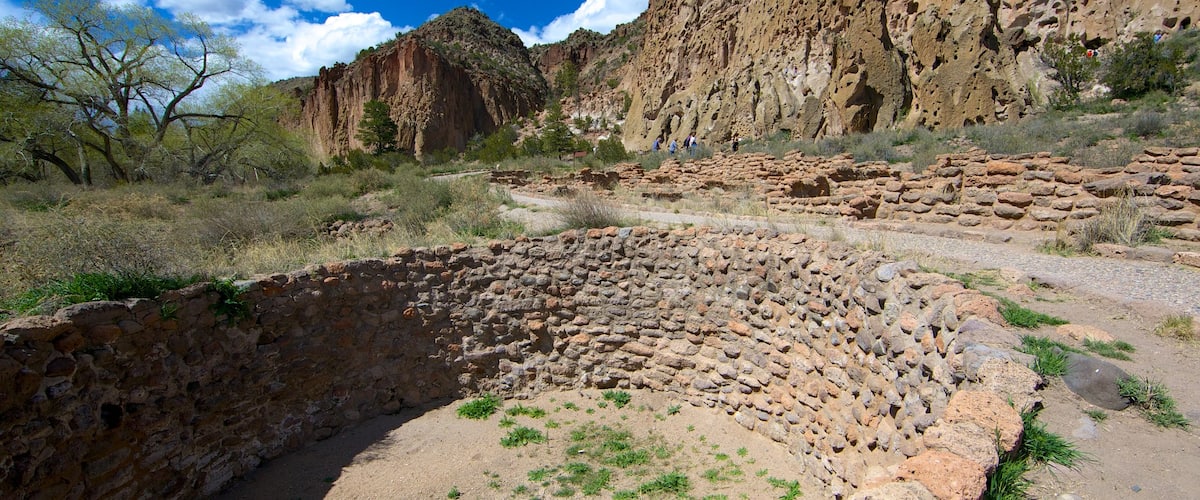 Monumento Nacional Bandelier mostrando escenas tranquilas