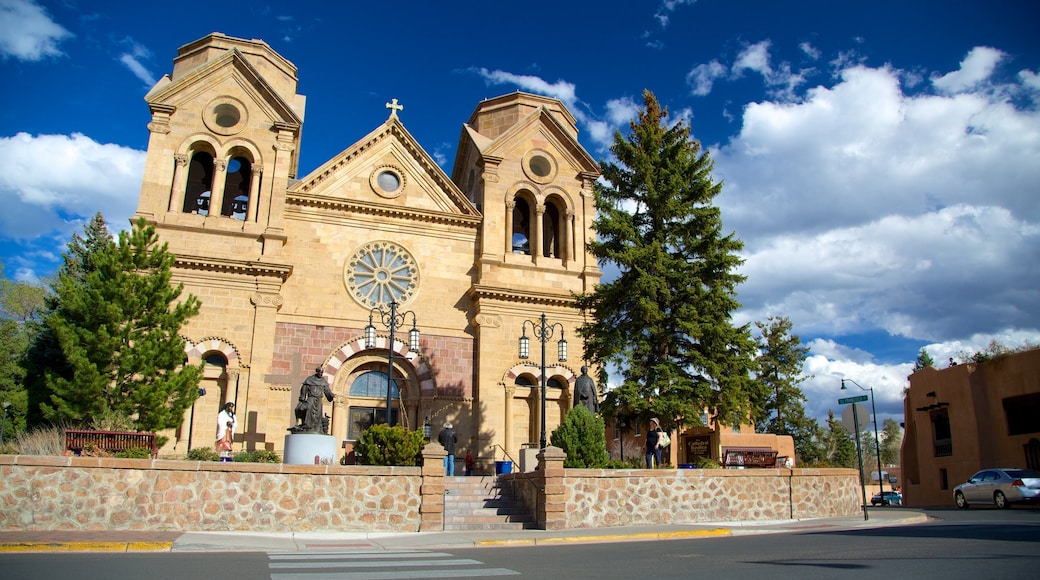 Santa Fe Plaza which includes religious elements, a church or cathedral and street scenes