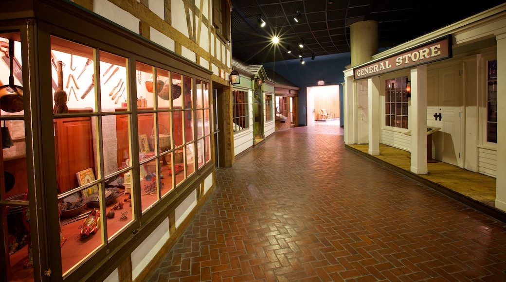 State Museum of Pennsylvania che include vista interna