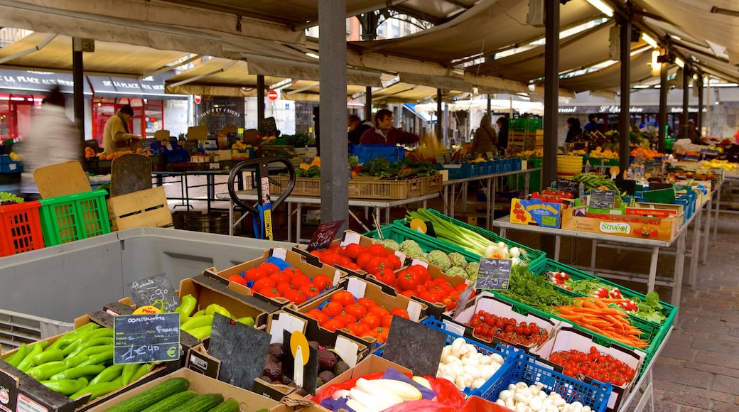 Grenoble showing markets and food