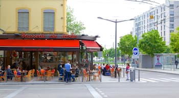 La Croix-Rousse som visar caféer och al fresco-restauranger